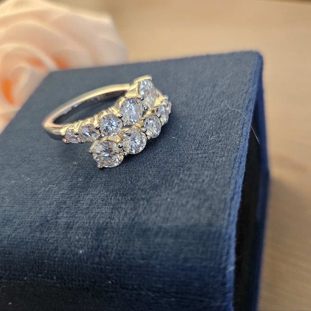 Moissainte Ring - Picture 2 of 2